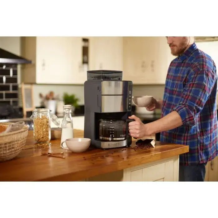 Russell Hobbs Grind & Brew kahvinkeitin kahvimyllyllä - Erinomainen